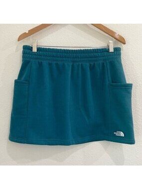New North Face Fleece Athleisure Skirt Gorpcore Hiking Pockets Stretch Casual